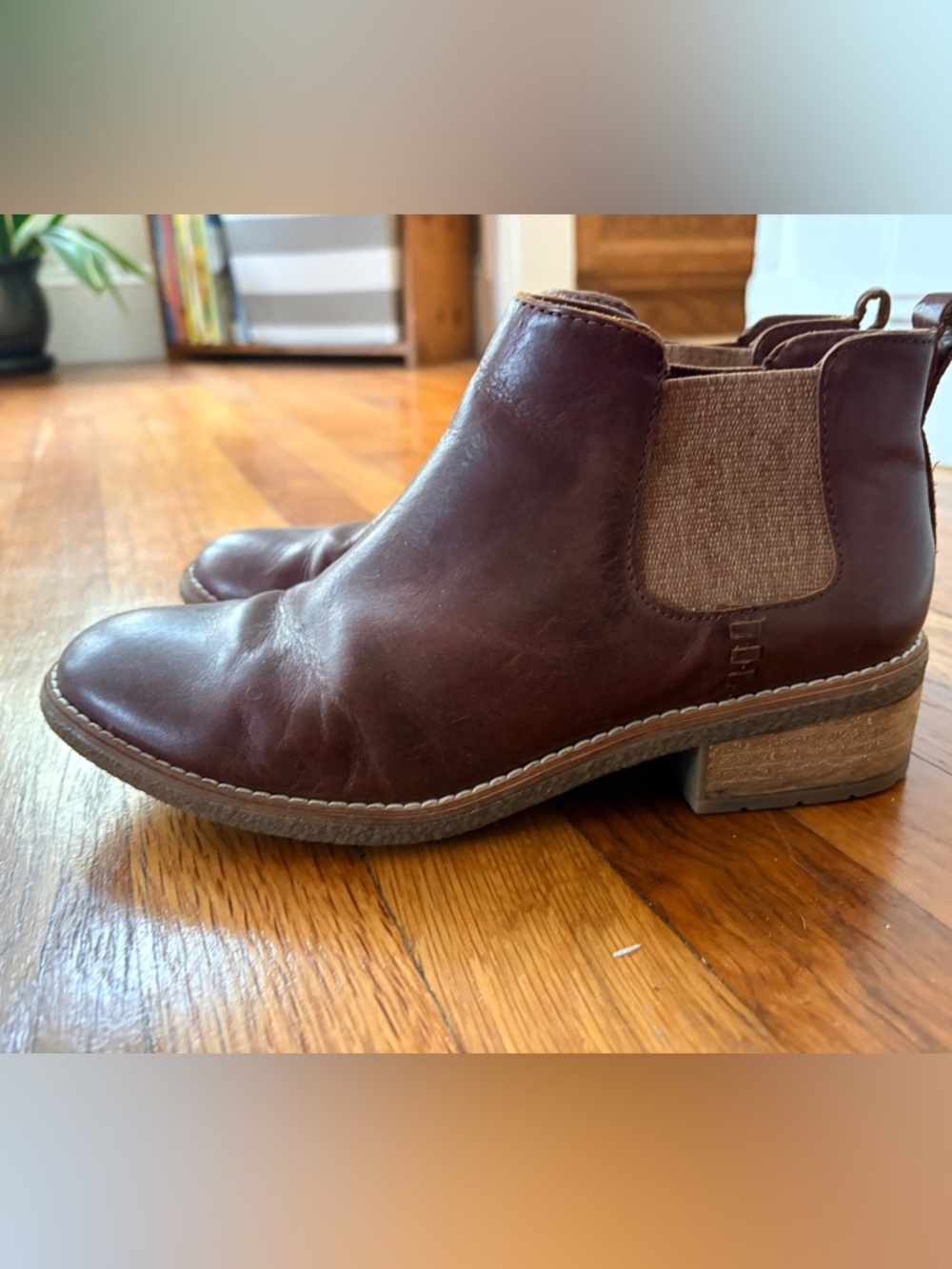 Sperry Brown Leather Chelsea Ankle Booties